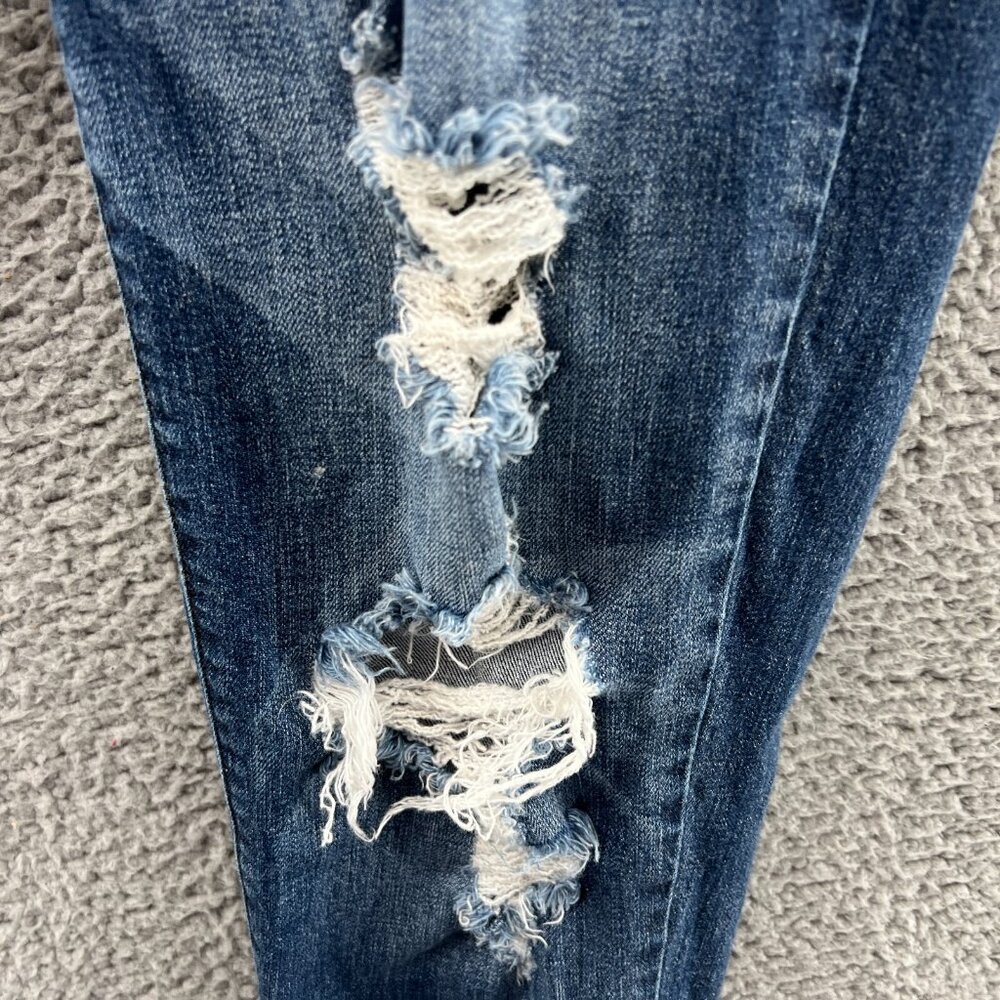 Judy Blue Jeans Womens 11/30 Boyfriend Fit Blue Stretch Distressed Denim - Picture 3 of 12